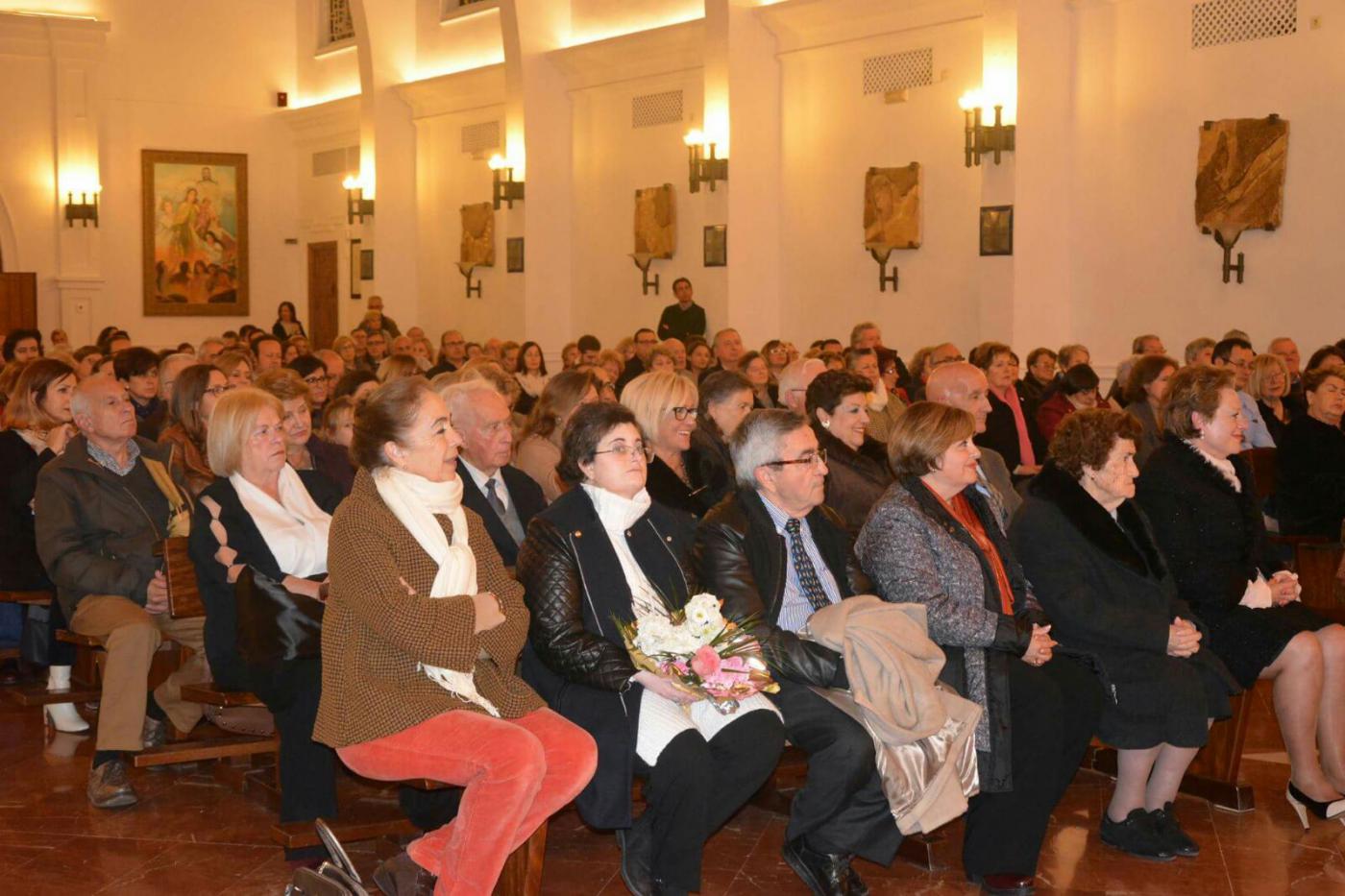 Paloma Gómez Borrero, en la parroquia Nuestra Señora de La Cala del Moral