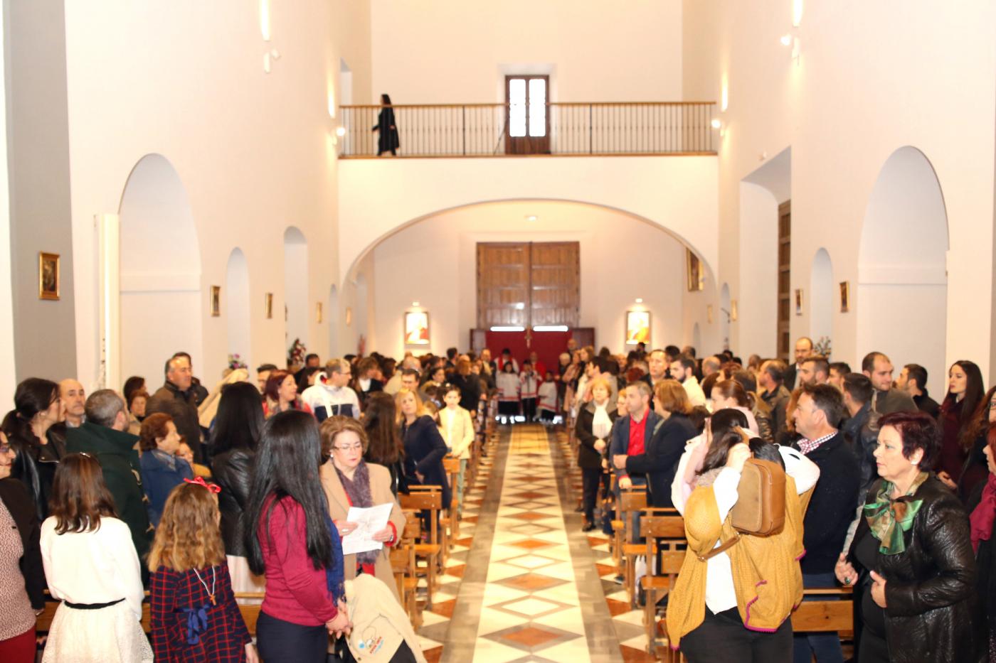 Más de 170 feligreses de Alozaina reciben la confirmación