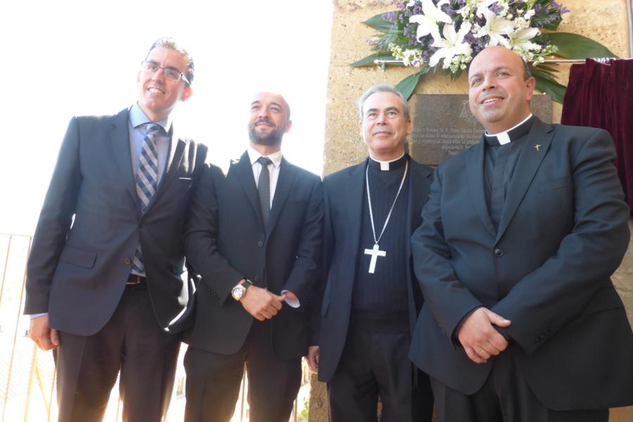 Inauguración de la visita a las cornisas de Santa María la Mayor de Ronda