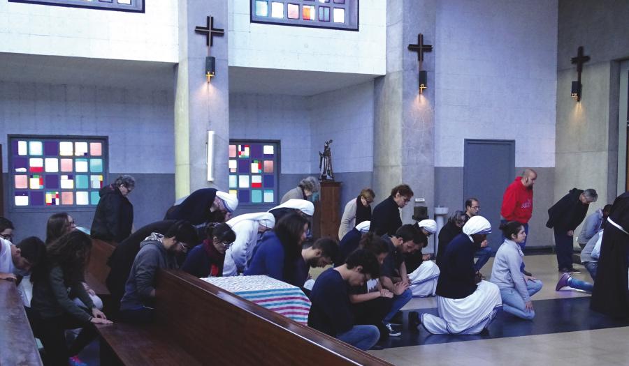 Jóvenes del Carmen viven la Semana Santa en Tánger