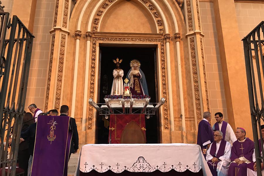 Misa del Alba de la Cofradía del Cautivo (Parroquia San Pablo-Málaga)