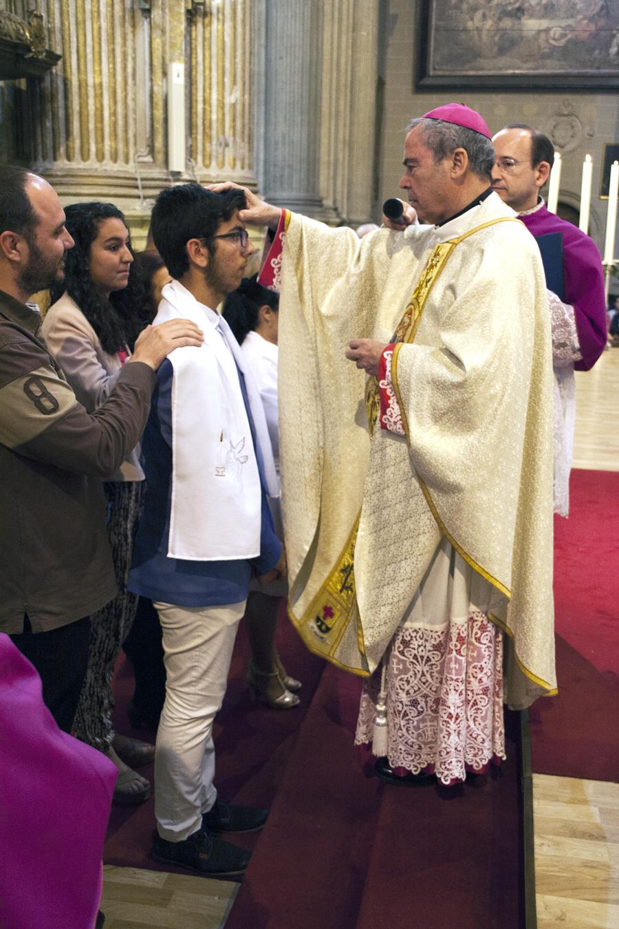 Vigilia Pascual en la Catedral de Málaga // M. ZAMORA