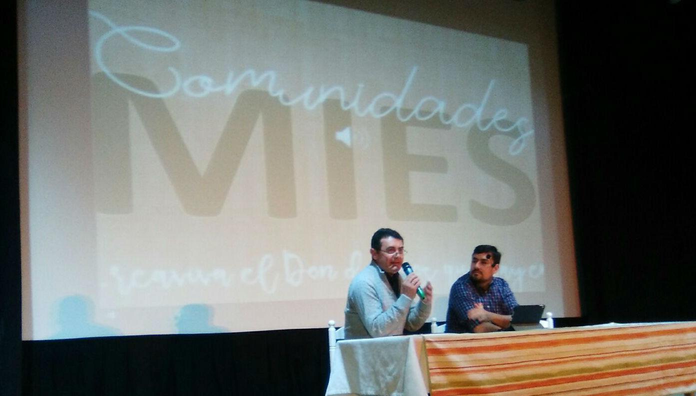 Durante una de las ponencias del INTERMIES de comunidades // I. MARTOS 