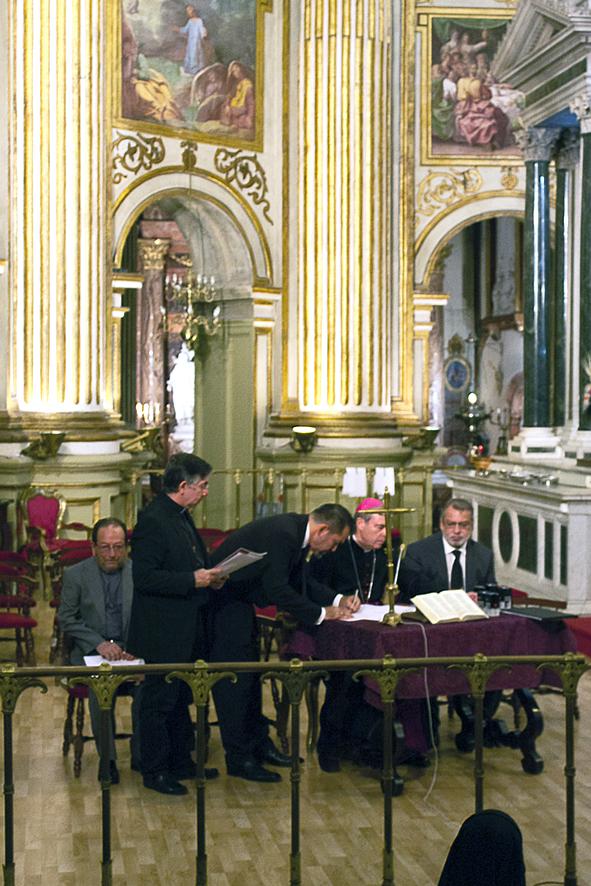 Momento de la apertura solemne de la Causa de Canonización de los mártires de Málaga. FOTO: M. ZAMORA