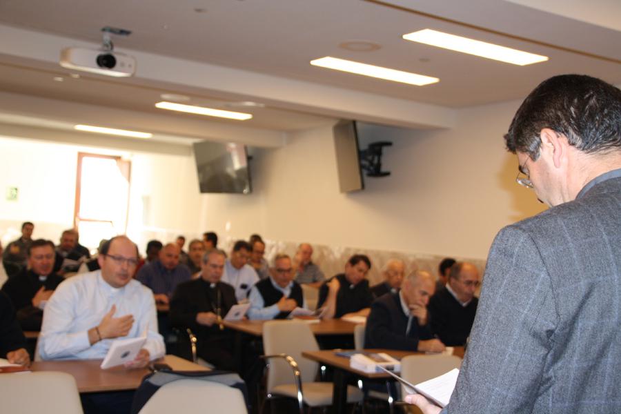 Jornadas de Formación Permanente del Clero en la Casa Diocesana // E. LLAMAS