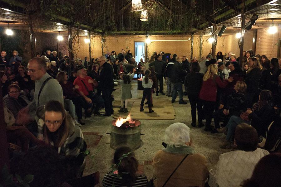 Zambomba en las parroquias de los Ángeles y el Pilar, en Málaga // M. MÁRQUEZ