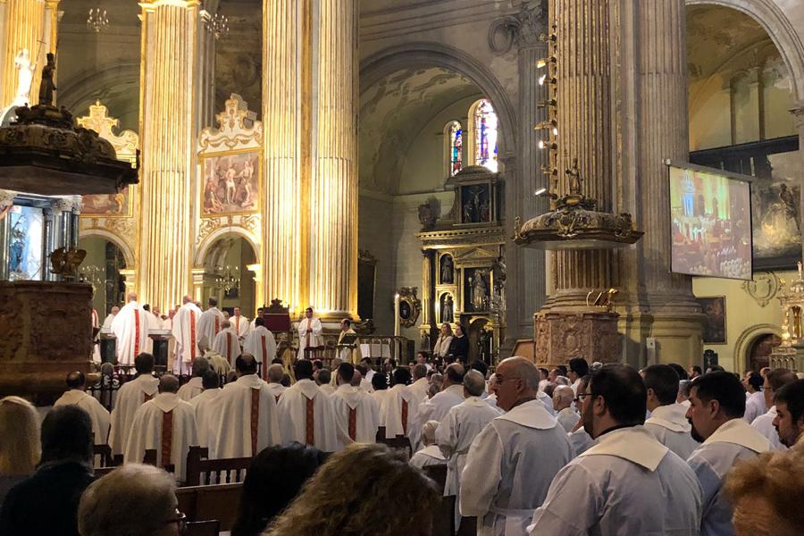 Misa Crismal 2018 en la Catedral de Málaga // E. LLAMAS