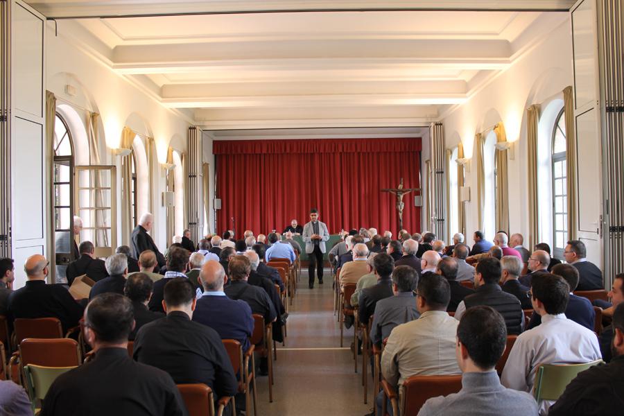 «Los sacerdotes debemos ser predicadores intrépidos»