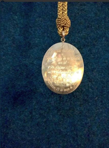 Medalla del Cabildo Catedral de Málaga FOTO: @StaMVictoriaMLG