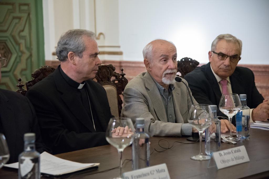 Mesa redonda en la capilla de ArsMálaga Palacio Episcopal en recuerdo a D.Ángel Herrera por el 50 aniversario de su muerte. F. GRIÑÁN