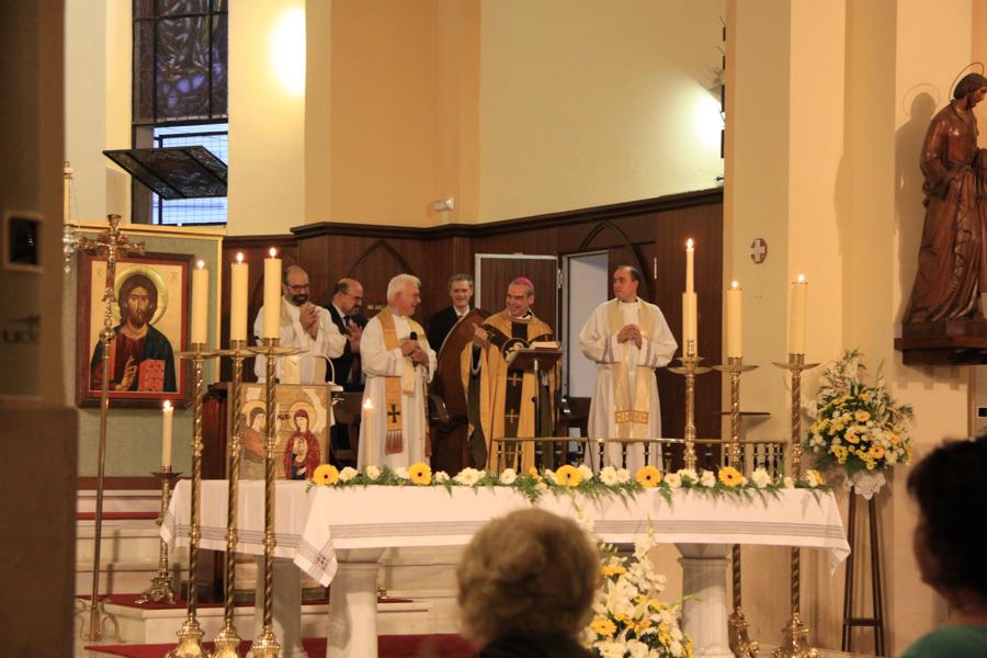 Misa Estacional en la Visita Pastoral a San Patricio. FOTO: A. FERNÁNDEZ