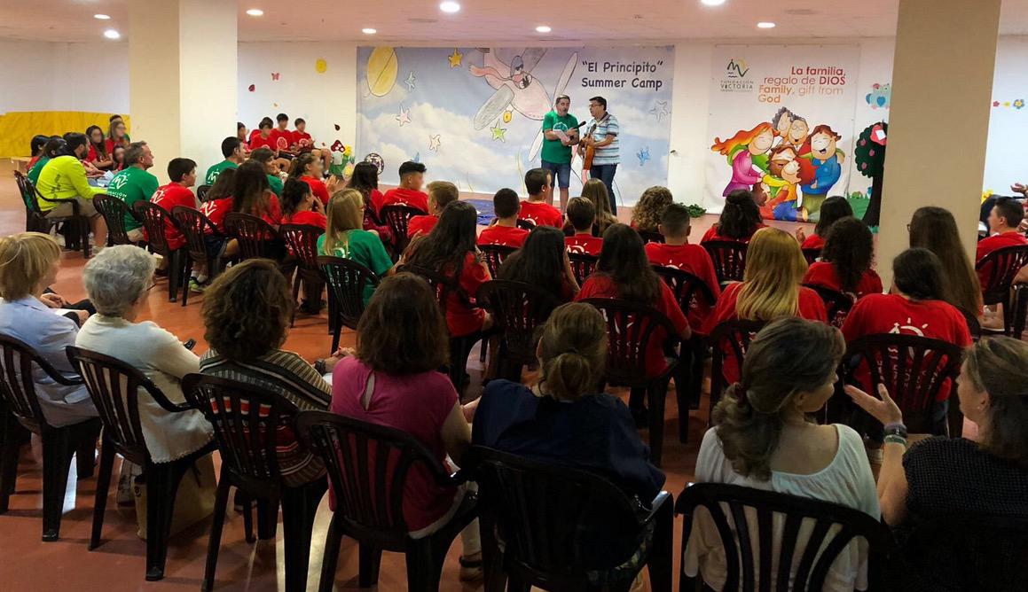 Jesús Catalá en los campamentos de la Fundación Victoria