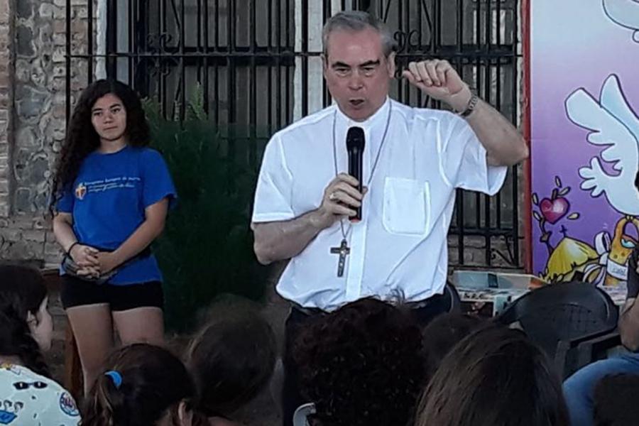 Los Campamentos Diocesanos reciben al obispo