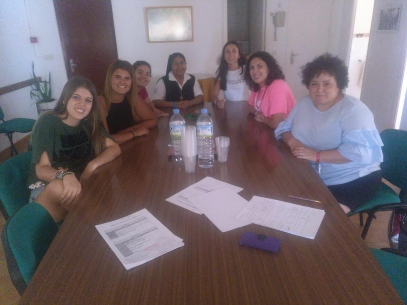 Rebeca Heredia, primera a la izquierda, en el Campo de Trabajo Lázaro 2018