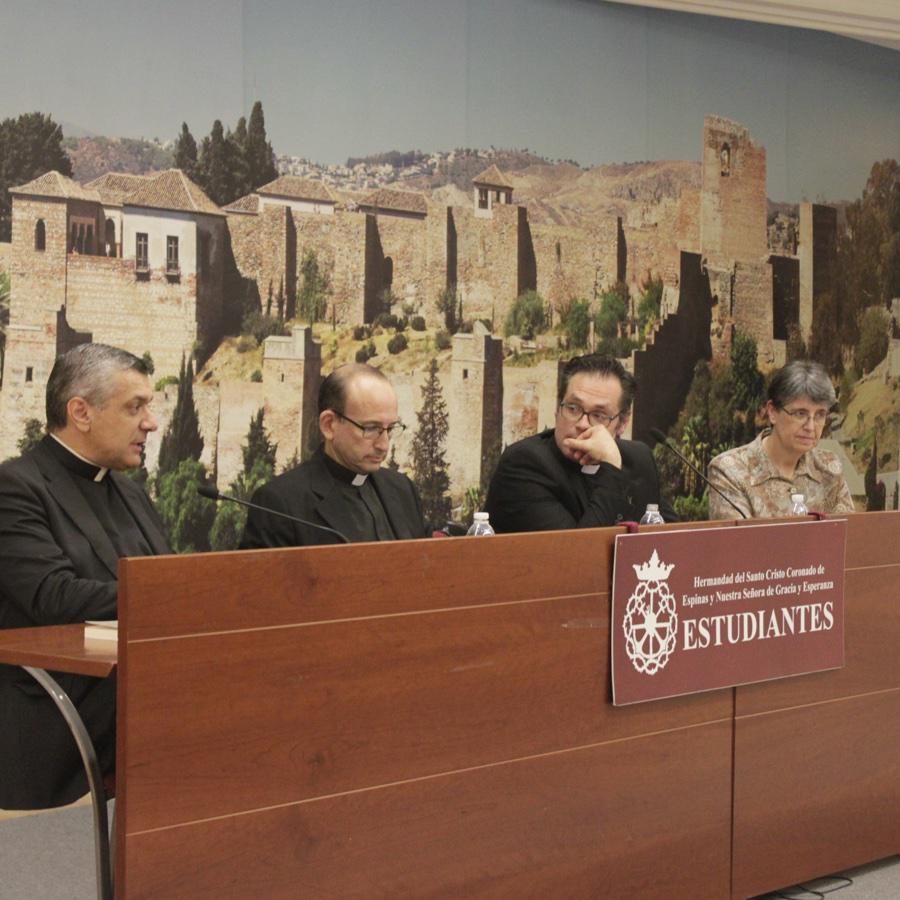 Presentación de la biografía del Padre Arnaiz de Alberto José González Chaves
