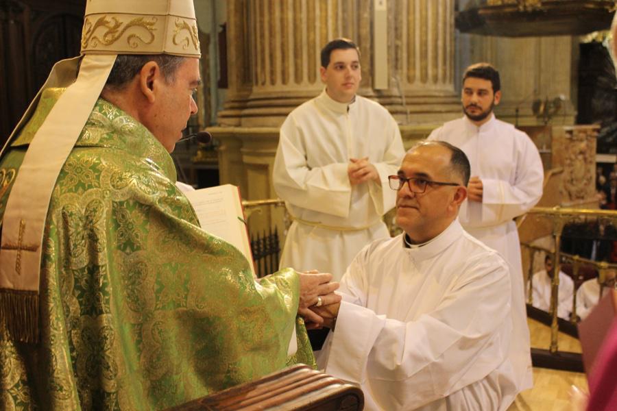Ordenación de diáconos y ministerio de Lector y Acólito en la Catedral
