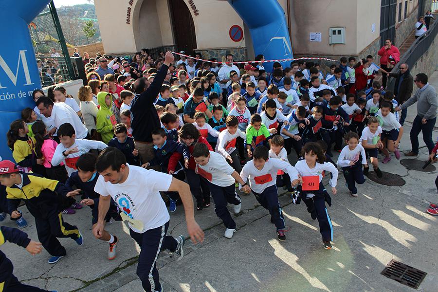 El colegio Nuestra Señora de Lourdes organiza la X Carrera Solidaria en El Valdés