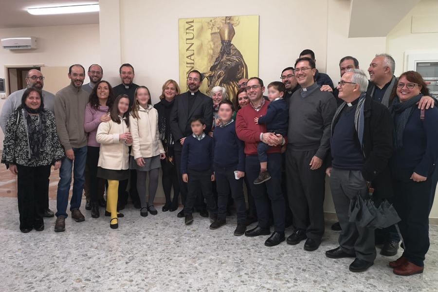 Grupo de malagueños que acompañaron a José Manuel Llamas en la defensa de sus tesis doctoral