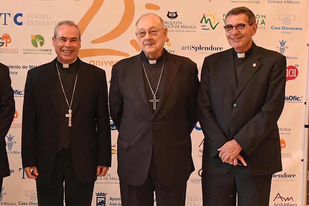 El Cardenal Sebastián con D. Jesús Catalá y D. José Sánchez