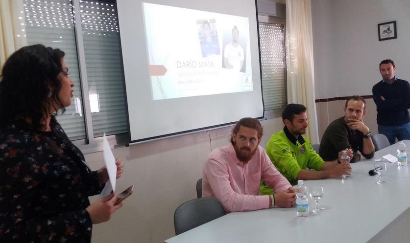 El árbitro Mario Melero y el jugador de balonmano Darío Mata hablan sobre salud en el deporte