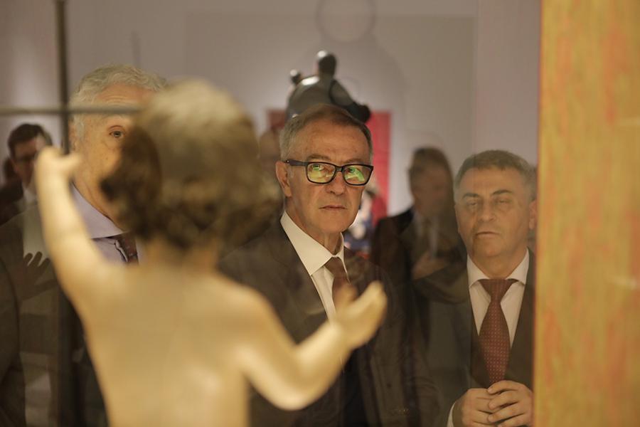 D. José Guirao, Ministro de Cultura, en la inauguración de la exposición “Pedro de Mena. Granatensis malacae” // S. FENOSA