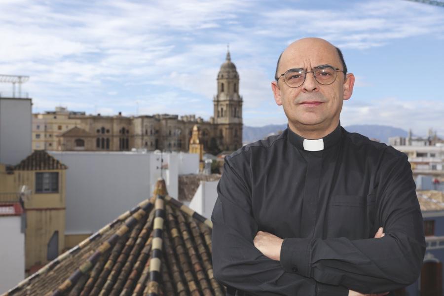 El sacerdote Miguel Á. Gamero predicará la Novena a la Victoria