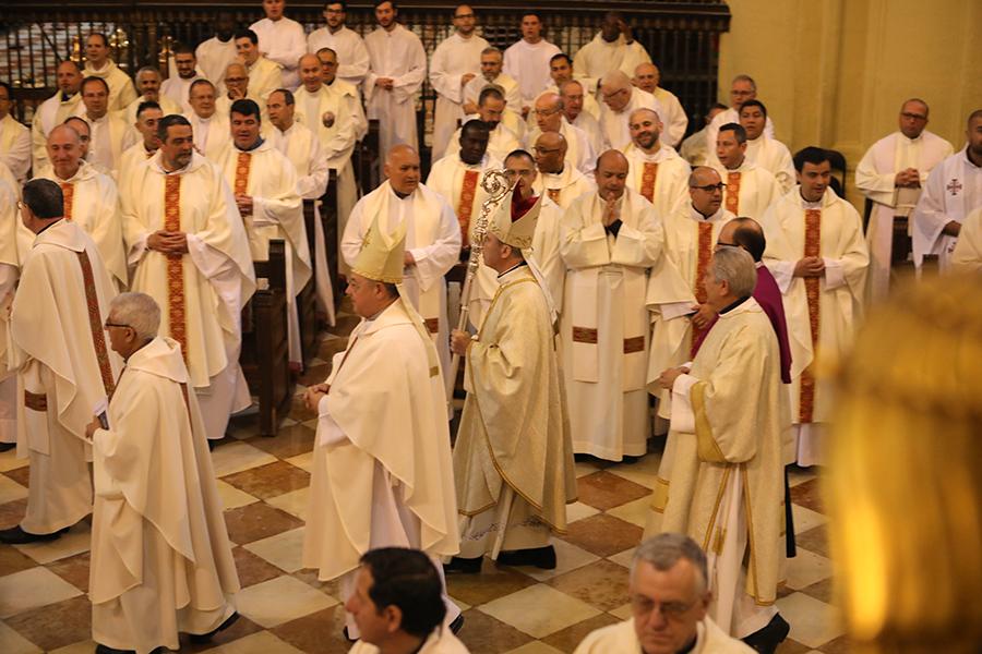 Misa Crismal celebrada en la Catedral de Málaga el 17 de abril de 2019 // S. FENOSA