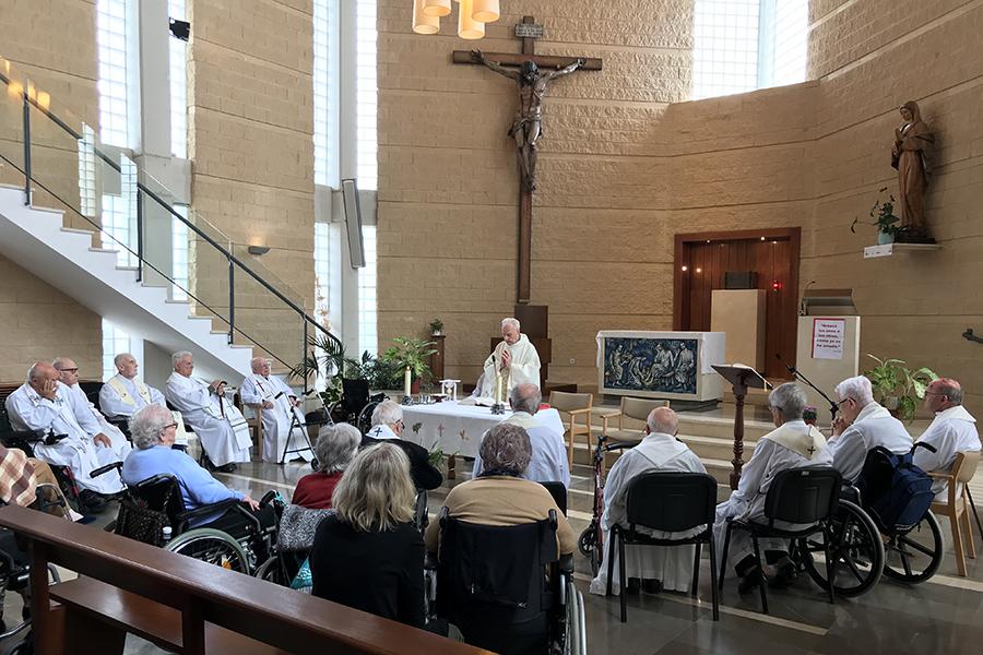 Renovación de las promesas sacerdotales en El Buen Samaritano // P. FUENTES