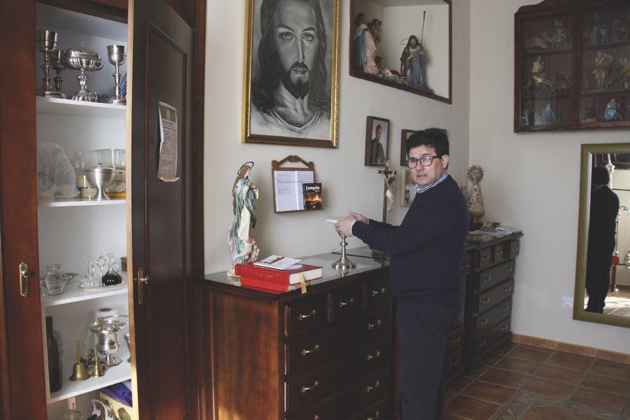 ¿Sabías que el sacristán ejerce también un oficio litúrgico?