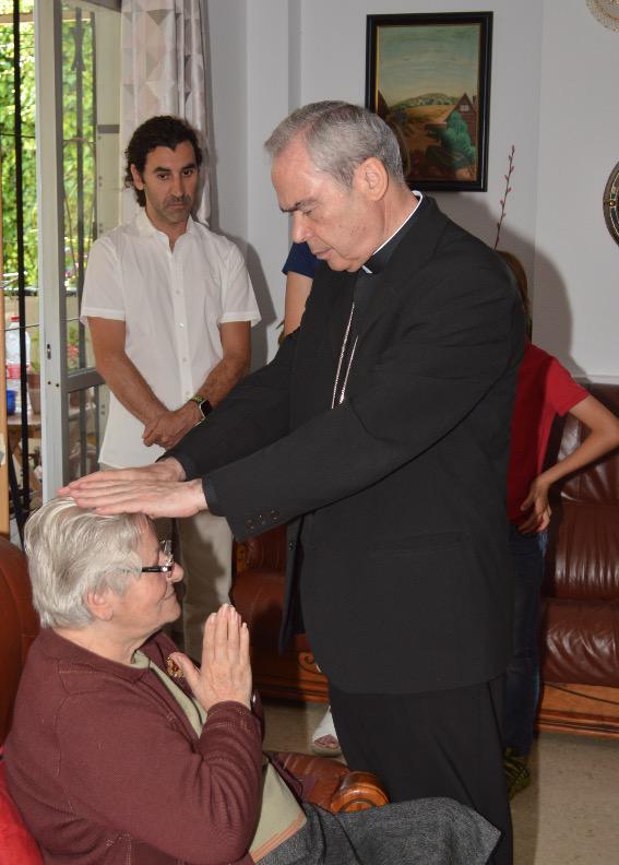 Visita Pastoral del Obispo de Málaga a la parroquia Virgen del Carmen de Marbella // J. ESTEBAN