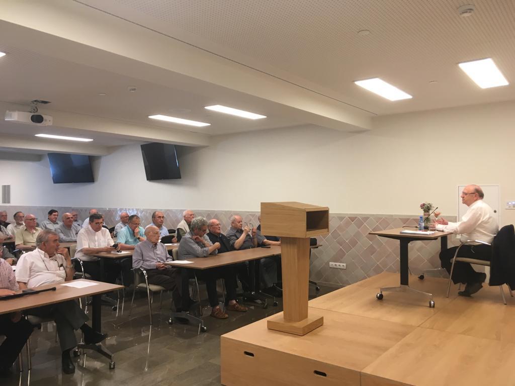 Jornada de formación para el clero mayor de 65 años, en Casa Diocesana Málaga