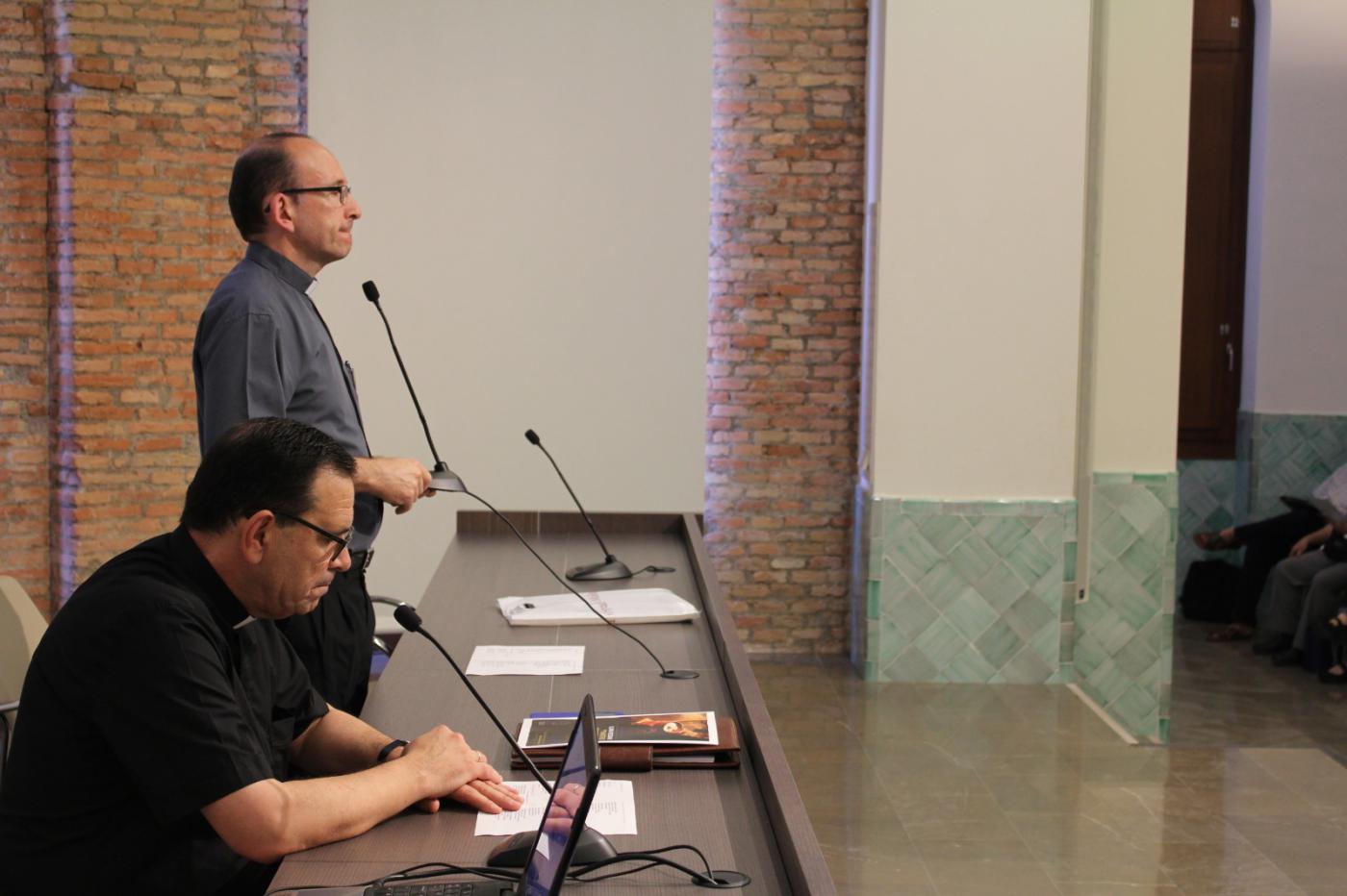 Casi 500 participantes en el Curso Diocesano para Ministros Extraordinarios de la Comunión (I y II)