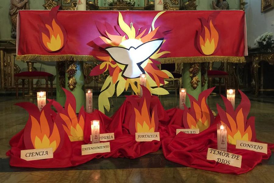 Vigilia de Pentecostés en la parroquia de la Purísima Concepción de Alameda