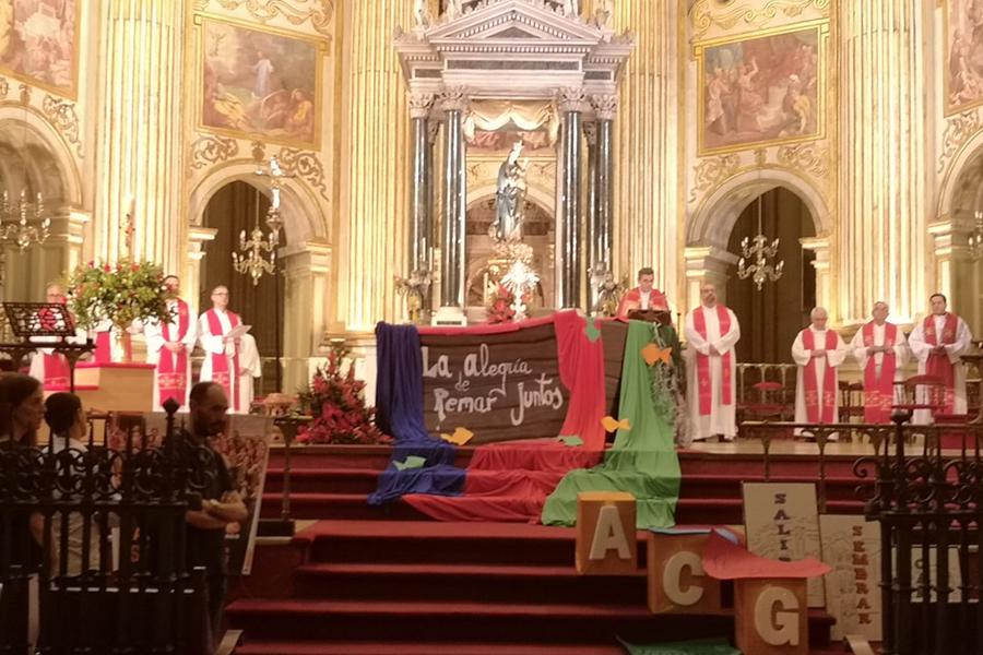 Adoremus de Pentecostés, la fiesta de los laicos