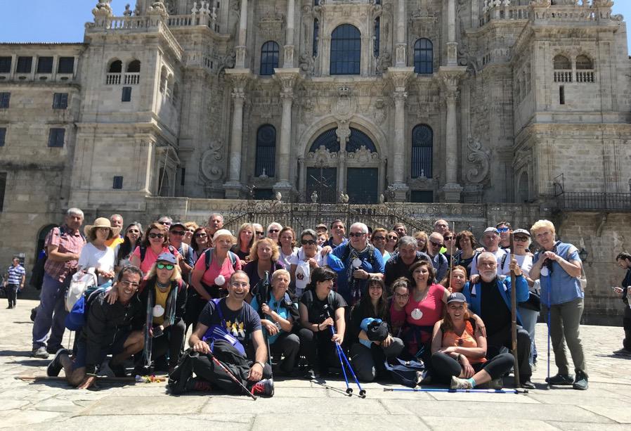 La parroquia de Los Boliches gana la compostelana