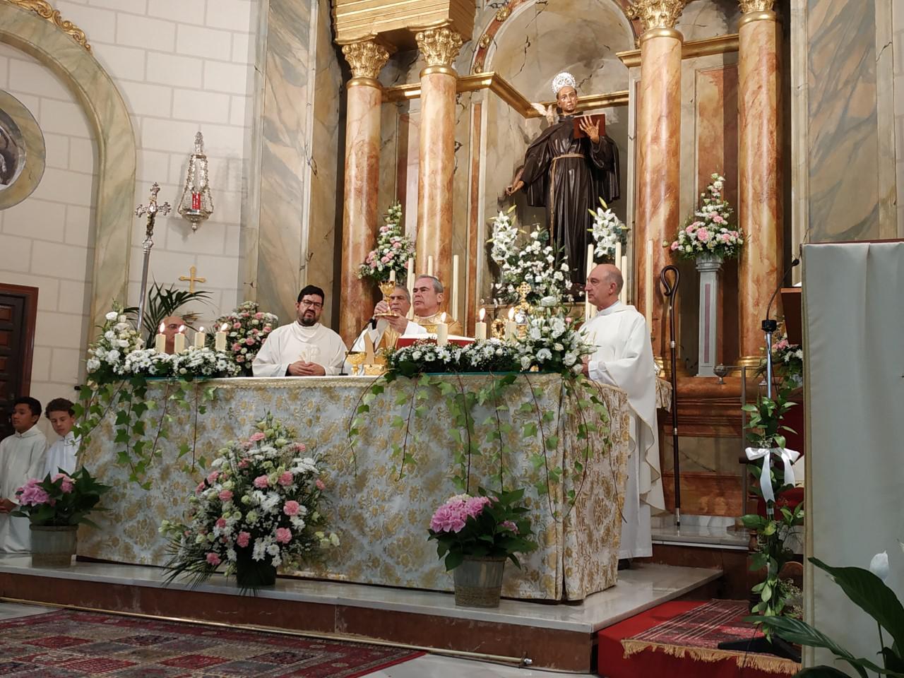 San Pedro de Alcántara recibe la Visita Pastoral del Obispo