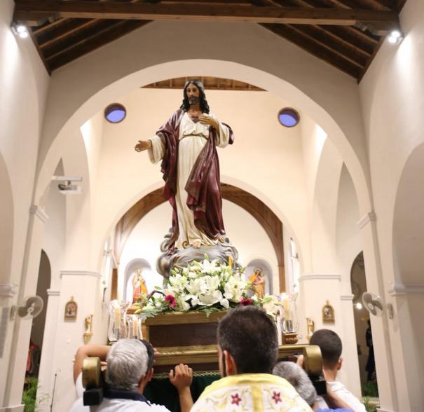 El Sagrado Corazón de Jesús, en Algarrobo