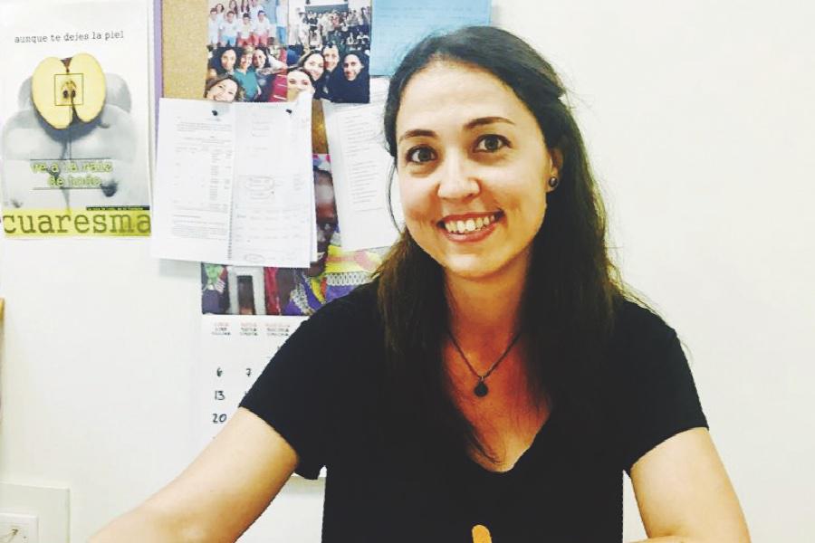 ASÍS. «Soy muy feliz sirviendo a los jóvenes y a los pobres»