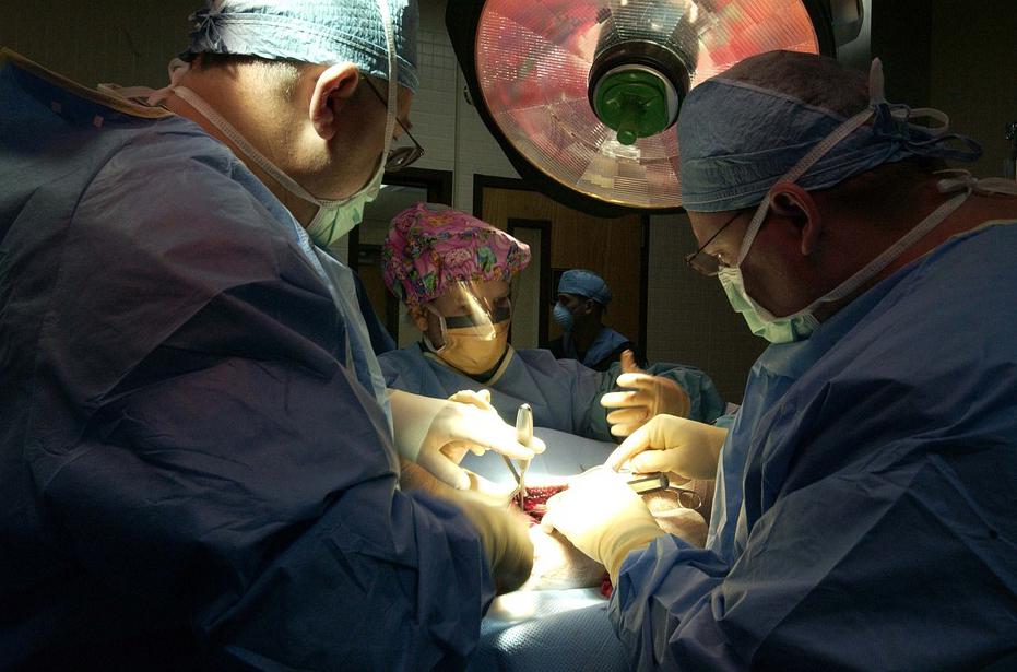 Doctor Vara: «En Bolivia no se nos murió ningún paciente gracias a la Virgen»