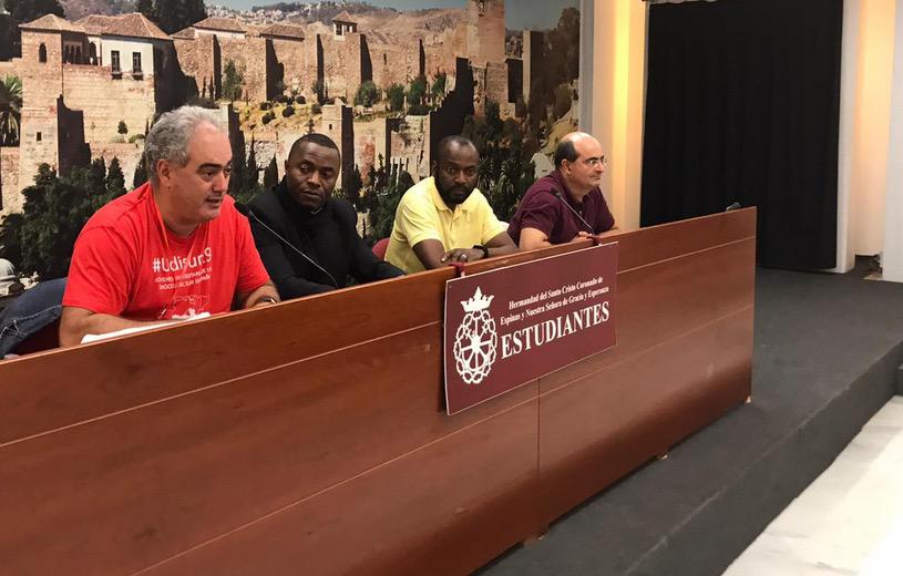 Testimonio de migrantes en el rectorado