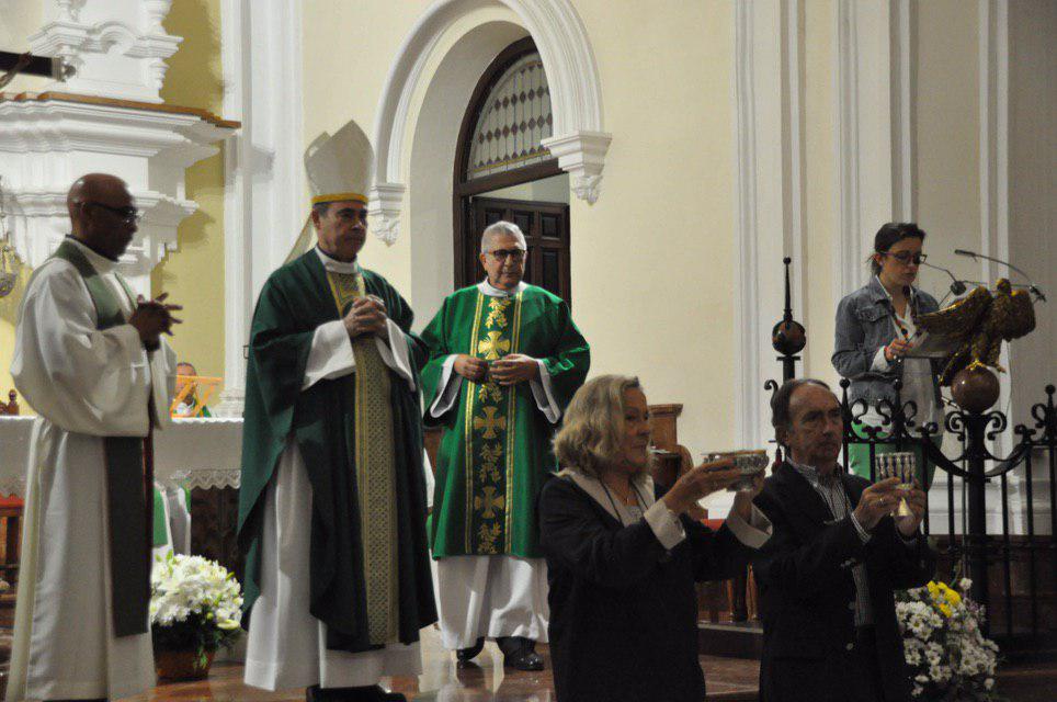 Eucaristía de clausura del Mes Misionero Extraordinario en Málaga // V. FLORES