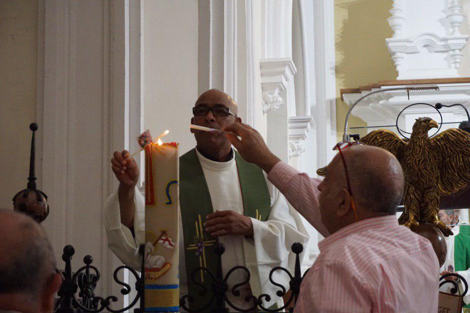 Eucaristía de clausura del Mes Misionero Extraordinario en Málaga // V. FLORES