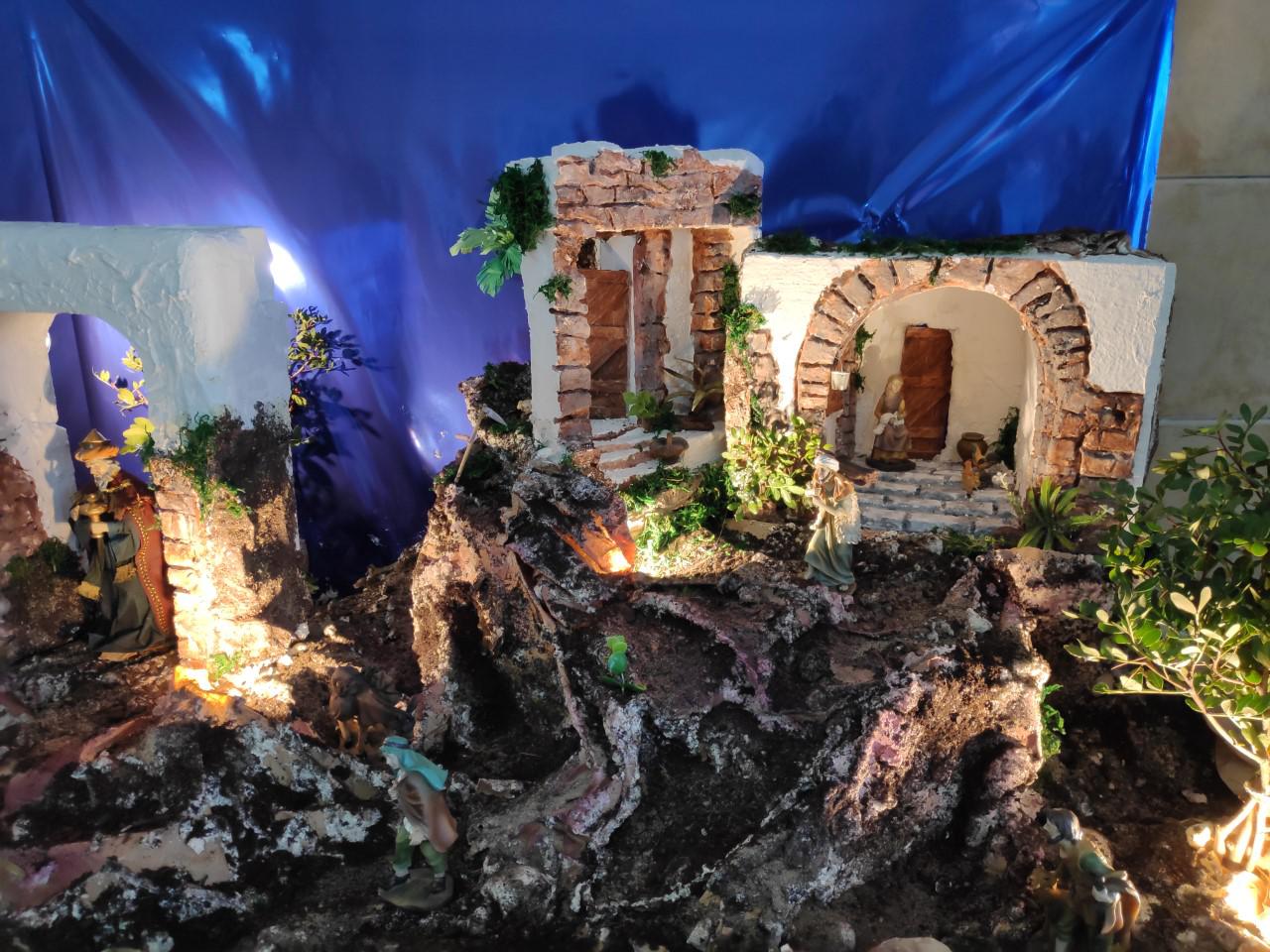 IES Los Manantiales. Torremolinos. Lucia Dasero y Fernando Muñoz