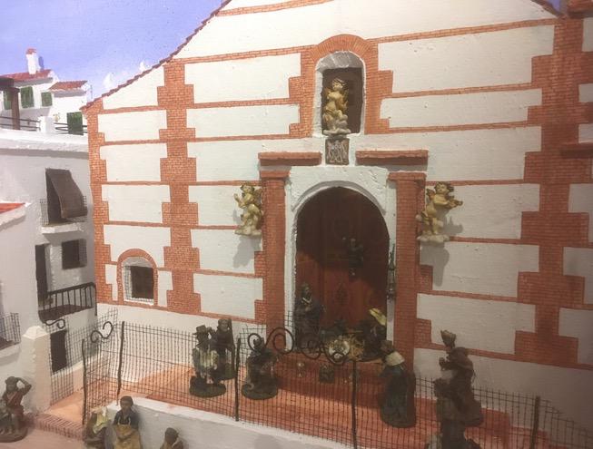 Belén de Cáritas Parroquial de San Antonio de Padua (Frigiliana), recreando Frigiliana para conseguir fondos para la construcción de un hogar para mujeres embarazadas y madres solteras en riesgo de exclusión social en Kenia. 