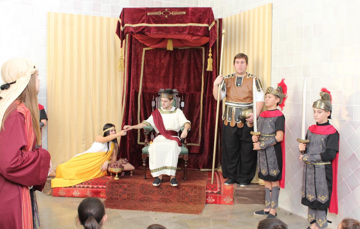 Los malagueños se vuelcan con el Belén Viviente Diocesano