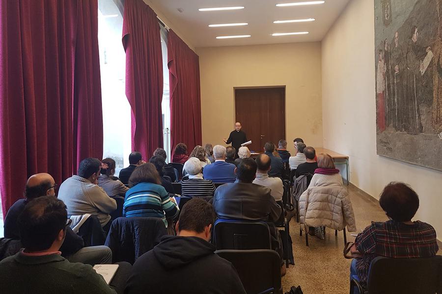 La Axarquía se forma en liturgia