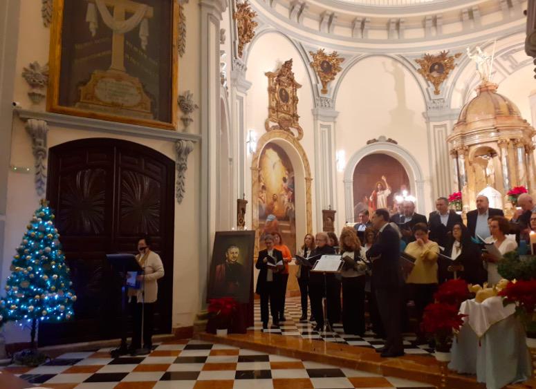 El Coro Diocesano congrega a numerosos fieles en su concierto-oración de Navidad