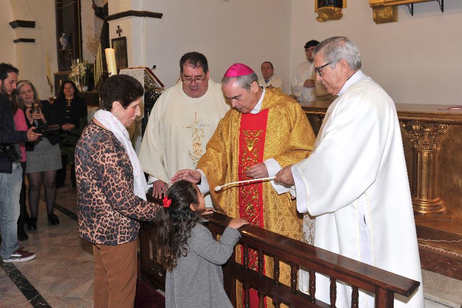 Algatocín recibe al Obispo en la Candelaria