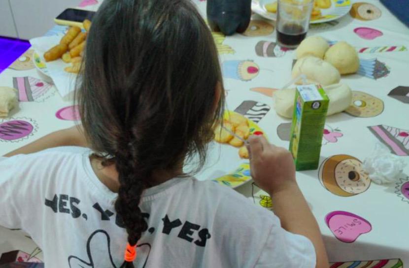 La Junta incluye a los niños en exclusión de la concertada en el plan alimentario