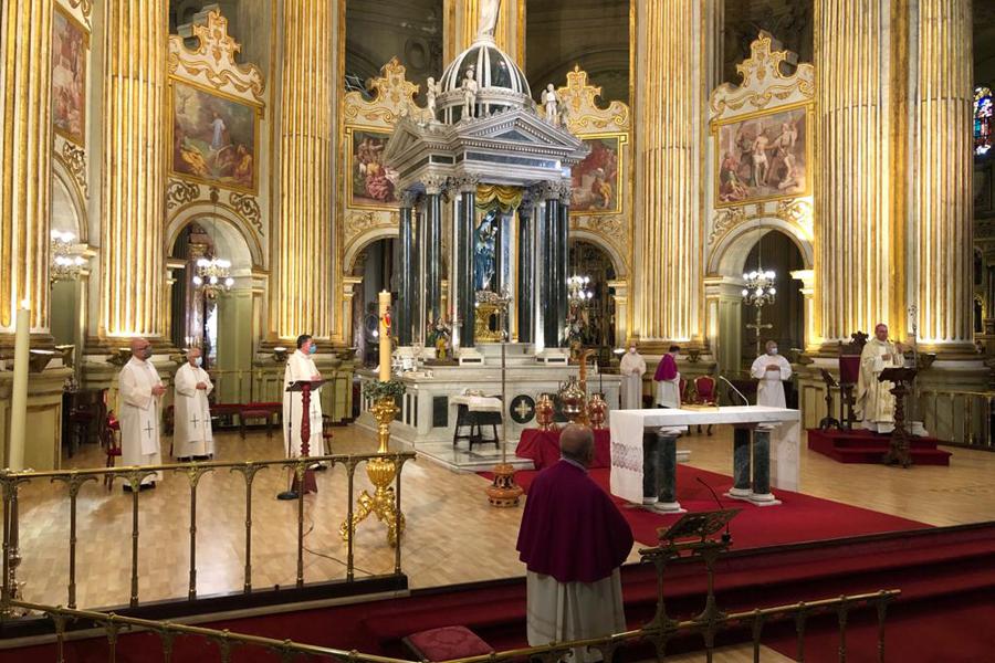 D. Jesús Catalá: «Sois un regalo para la Iglesia y para mí»